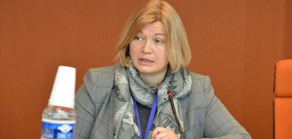 Геращенко сообщила, сколько женщин служит в ВСУ