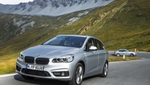 Новый гибрид BMW 5-Series получит беспроводную зарядку в 2018 году?