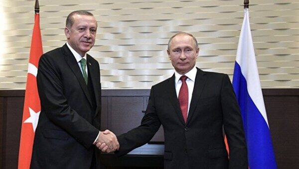 Путин прилетел в Турцию на переговоры с Эрдоганом