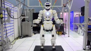 Робот Федор начнет испытания на орбите Земли в 2021 году