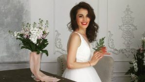 Сати Казанова будет играть сразу три свадьбы