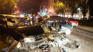 В Твери пьяный водитель «Оки» спровоцировал тройную аварию