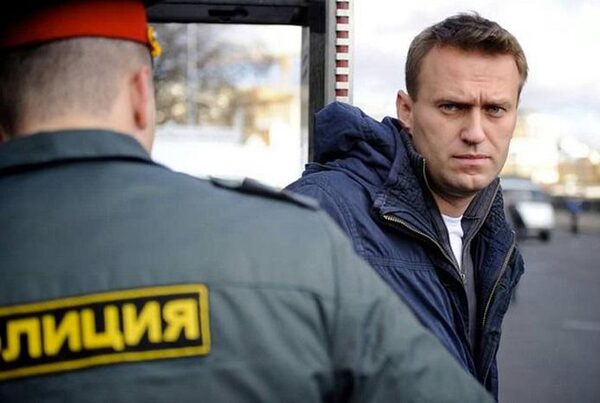 Административный арест Навального сорвал поездку в Ростов