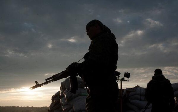 ДНР и ЛНР, события: Луганск предупредил Москву, вооруженный мятеж в Донбассе