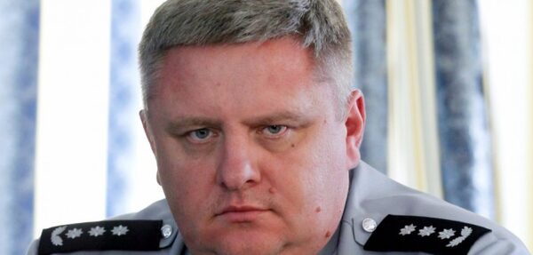 Крищенко: Полиция требует освободить улицу Грушевского