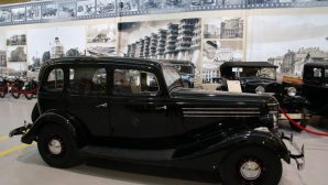 Легендарный ГАЗ «М1» с двигателем Dodge D5 появился в музее УГМК
