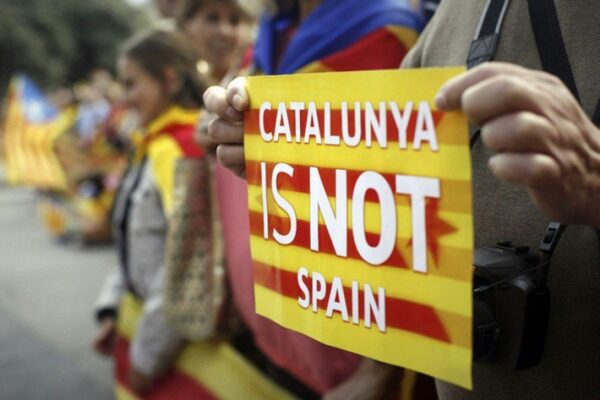 Поддержка независимой Каталонии способна только навредить России