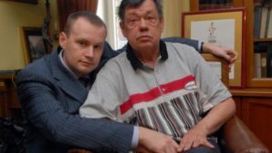 Родственники Караченцова рассказали о лечении онкологии
