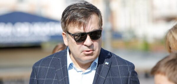 Саакашвили просит политического убежища в Украине