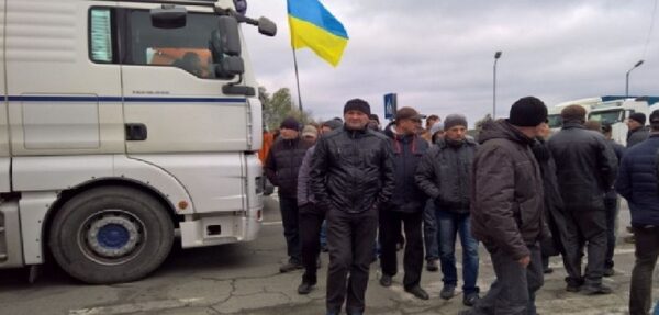 Шахтеры перекрыли трассу Киев-Ковель у КПП «Ягодин»