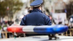 В Орске водитель воткнул себе нож в грудь, когда полиция его остановила