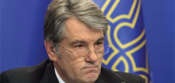 Ющенко заявил, что Украине нужен его политический курс