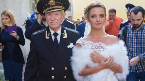 87-летний Иван Краско прокомментировал слухи о беременности молодой жены