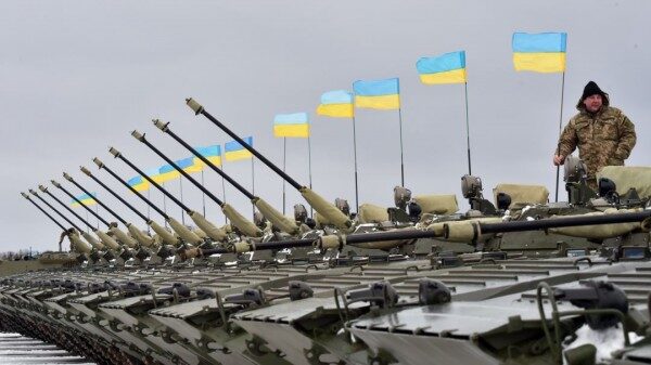 Армия Украины получила партию бронированных медавтомобилей