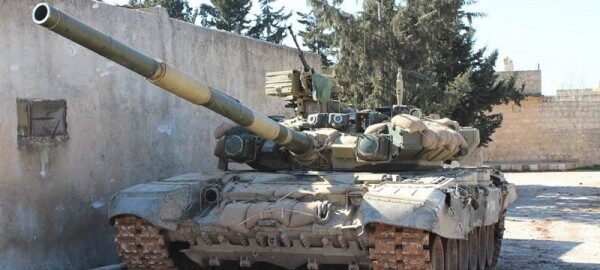 ИГ опубликовало фото захваченного танка РФ