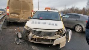 Массовое ДТП в Ленинградской области: пострадавший водитель остался без ноги