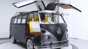 На продажу выставлен хиппи-фургон Volkswagen из фильма «Назад в будущее»?