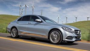 Новый Mercedes-Benz C-Class с гибридным мотором замечен на тест-драйве