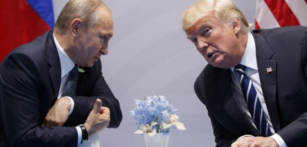 Песков назвал темы, которые Путин и Трамп обсудили на саммите АТЭС