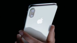 Покупатели разочаровываются и массово возвращают новые Apple iPhone X