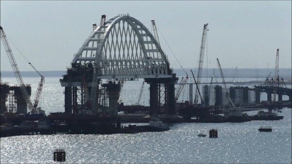 Политики Крыма высказались о заявлении Украины насчёт Керченского моста