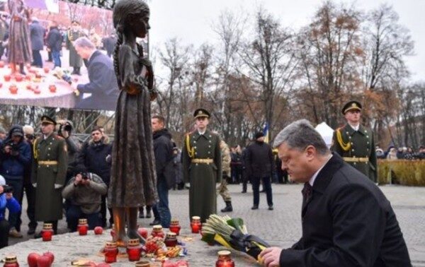 Порошенко: Голодомор является геноцидом украинского народа