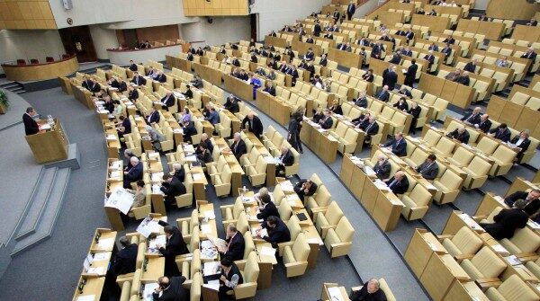 В Госдуме приняли новый закон о санации страховщиков в России