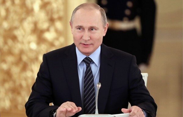 ЦИК поздравил Путина с наступающим новым годом