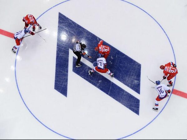 Хоккей, Россия - Канада: прогноз на матч 16 декабря 2017 - ставки и коэффициенты, в какое время и по кому каналу смотреть прямую трансляцию