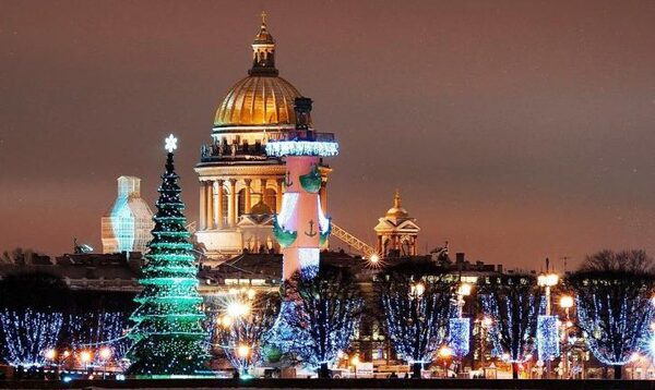 Новый год 2018 в Санкт-Петербурге: программа мероприятий, салют – где и в какое время состоится