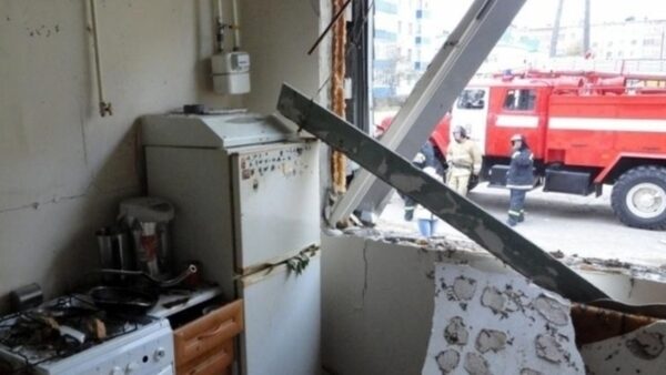 Один человек умер при взрыве газа в пятиэтажке под Иркутском