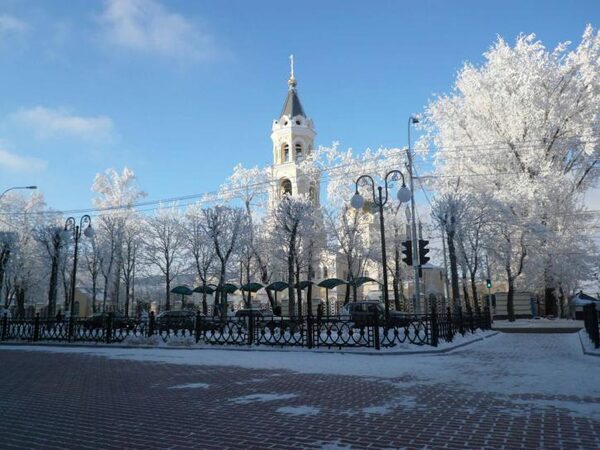 Погода на Ставрополье: предупреждение об опасности и аномальном скачке от синоптиков и ГИБДД