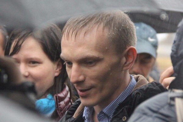 Полиция задержала координатора штаба Навального в Саратове