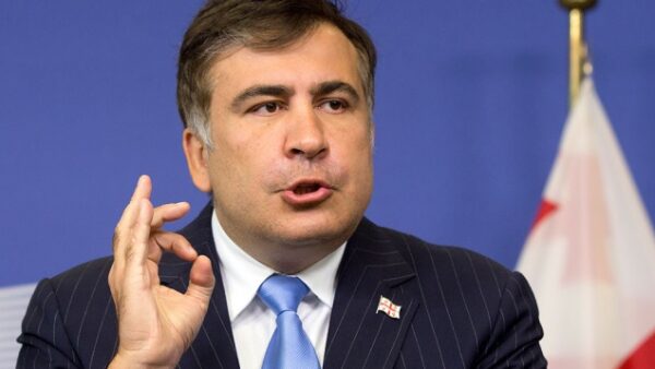 Появилось видео освобождения Саакашвили из машины СБУ