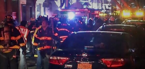 Пожар в Нью-Йорке: погибли 12 человек