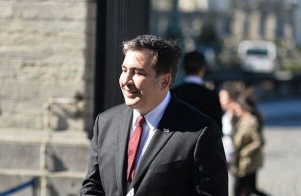 Саакашвили уверен, что спасет Украину