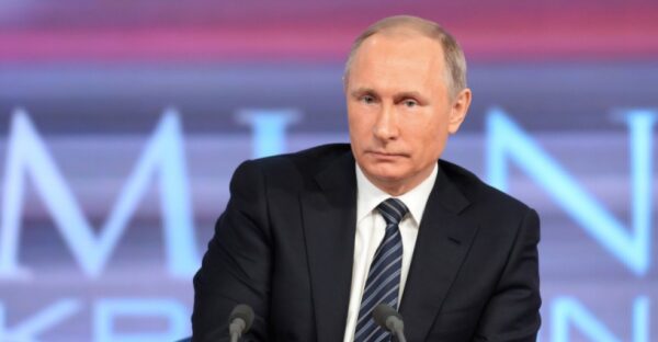 Владимир Путин объявил об участии в выборах президента