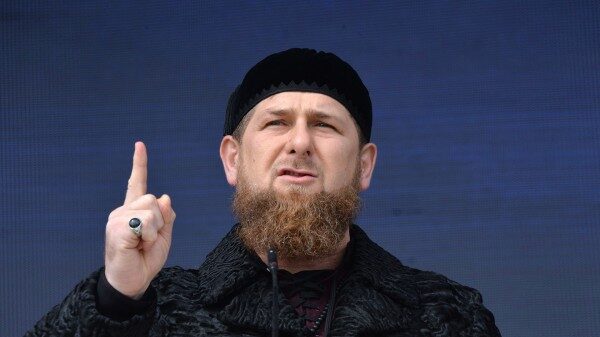 Кадыров призвал прекратить «военное безумство США» в Сирии