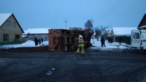 Страшная авария в Трубчевске: водитель КамАЗа сломал ноги