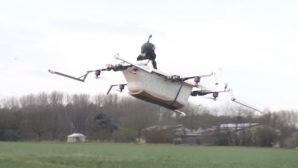 В Германии блогер сделал из ванны летательный аппарат