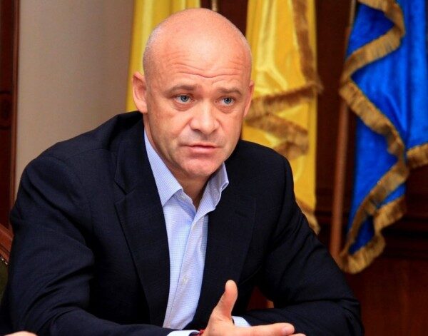 Депутат Верховной Рады: В аэропорту Киева задержали мэра Одессы