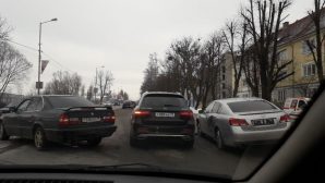 Калининград встал в пробках из-за ДТП на Невского
