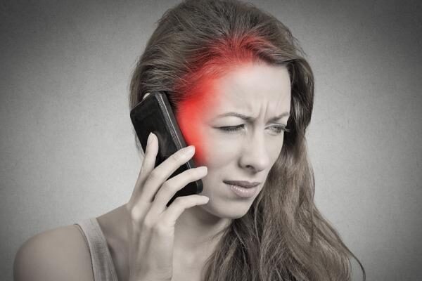 Мобильные телефоны могут провоцировать страшное заболевание – ученые