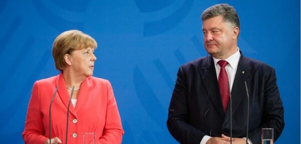 Порошенко и Меркель обсудили миротворцев на Донбассе