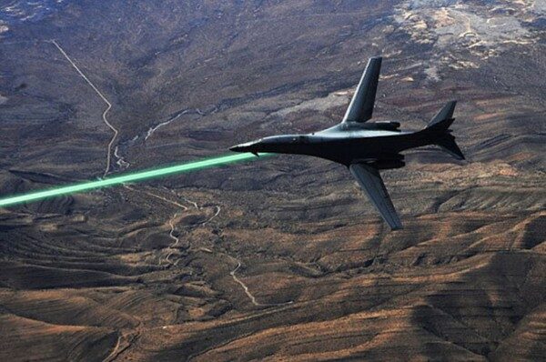 Россия готовит самолет с лазерным оружием