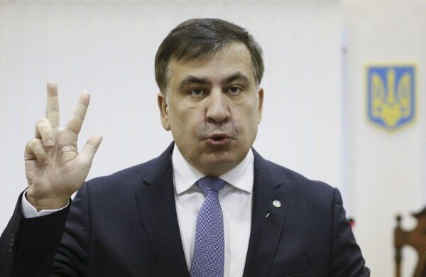 Саакашвили подал иск в суд Киева из-за его выдворения с Украины