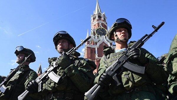 Треть граждан РФ считают армию своей страны сильнейшей в мире