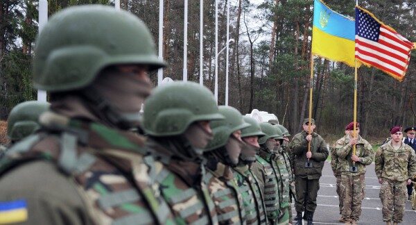 Вашингтон выделит Киеву $200 млн на военные расходы