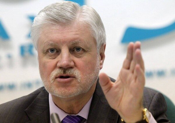 «Аутсайдеры»: Миронов постыдился за кандидатов в президенты