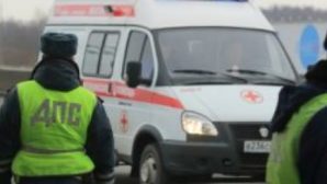 Два человека пострадали в жестком ДТП КАМАЗа и «Мазды» под Сургутом